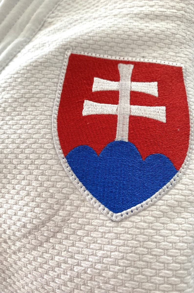 Adidas JU kimono Champion III SVK Slim fit 750g, bianco