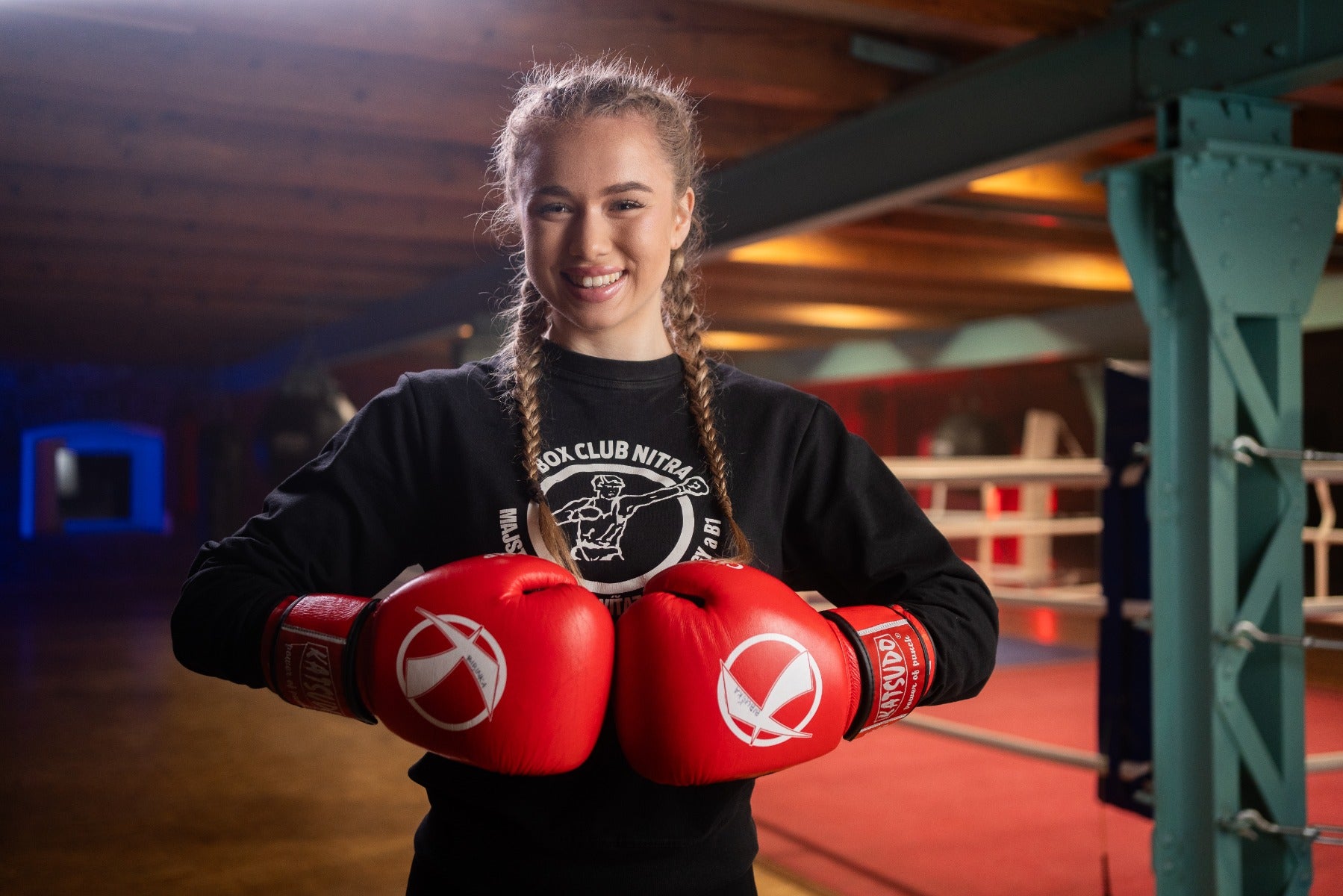 Guantoni Katsudo Champion IV, rossi