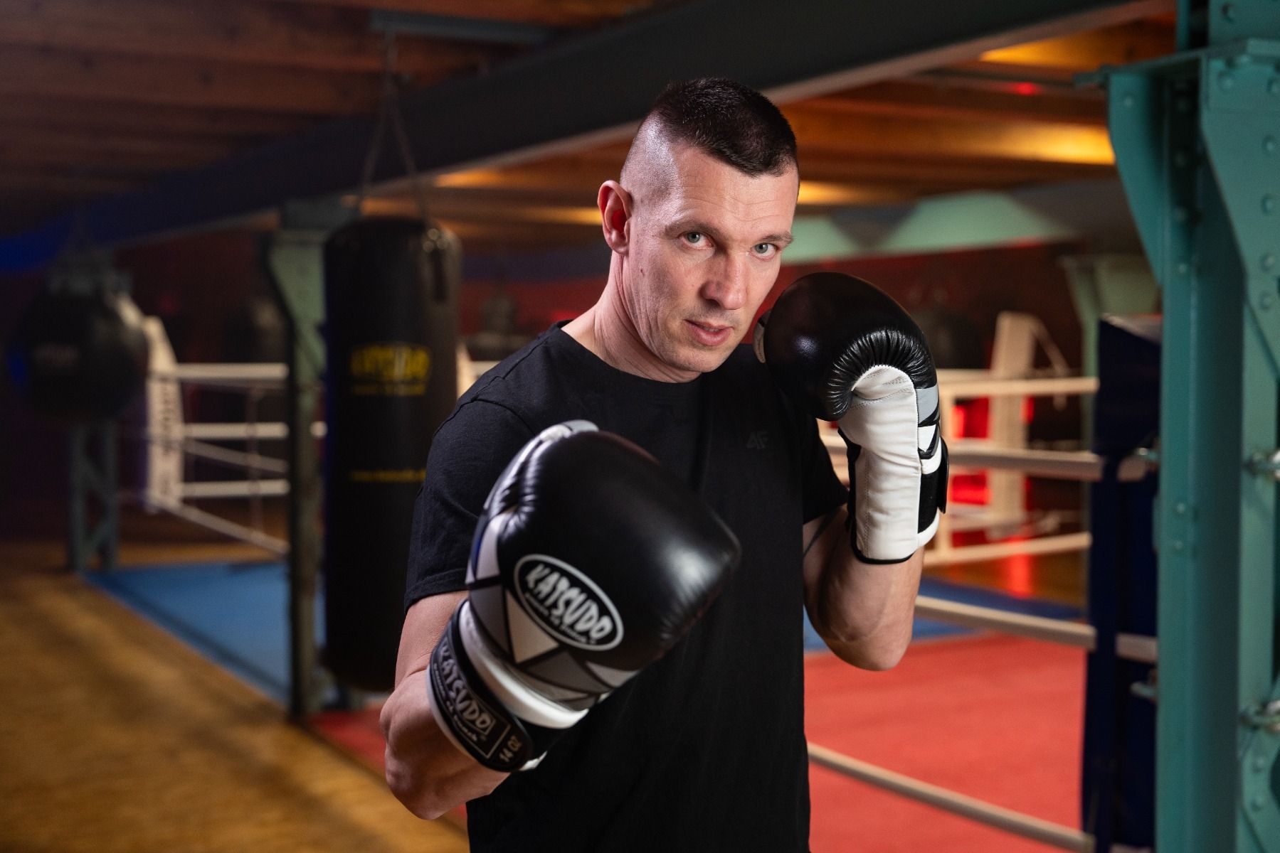 Guanti da boxe Katsudo Kink, bianchi