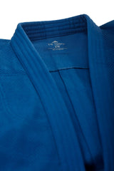 Adidas JU Kimono Champion III IJF Regular Fit 750 g mit Logo, blau