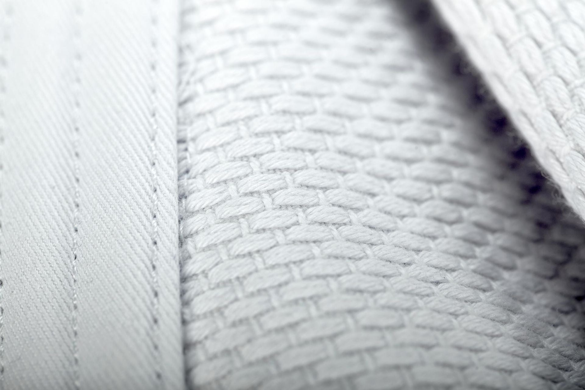 Adidas JU kimono con bande nere Club 350g, bianco