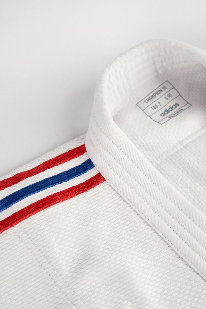 Adidas JU kimono con bande rappresentative IJF Champion III Regular fit 730g, bianco
