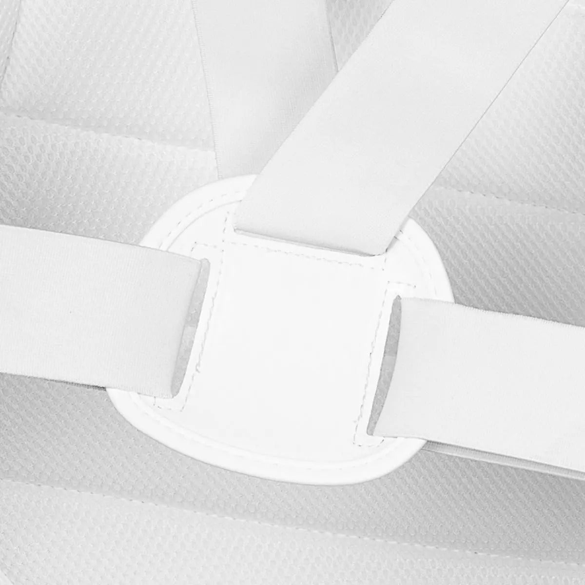 Adidas Karate-Brustschutz Chest Guard WKF, weiß